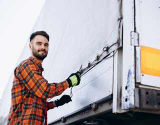 Jak działa dostawa opału